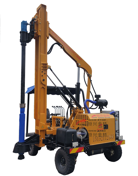 輪式四缸鉆孔機(jī)